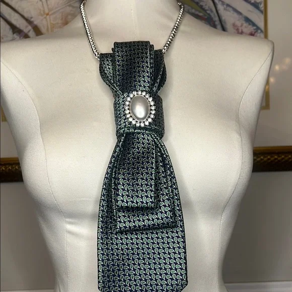 Colorful New Inventory Announcement Sign - Picture 16 of 17